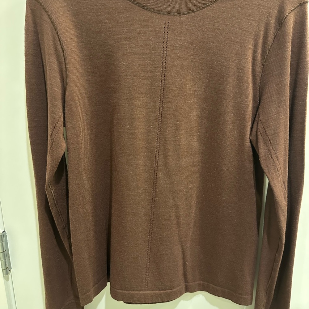 Athleta Thumbhole Fine Merino Brown Sweater